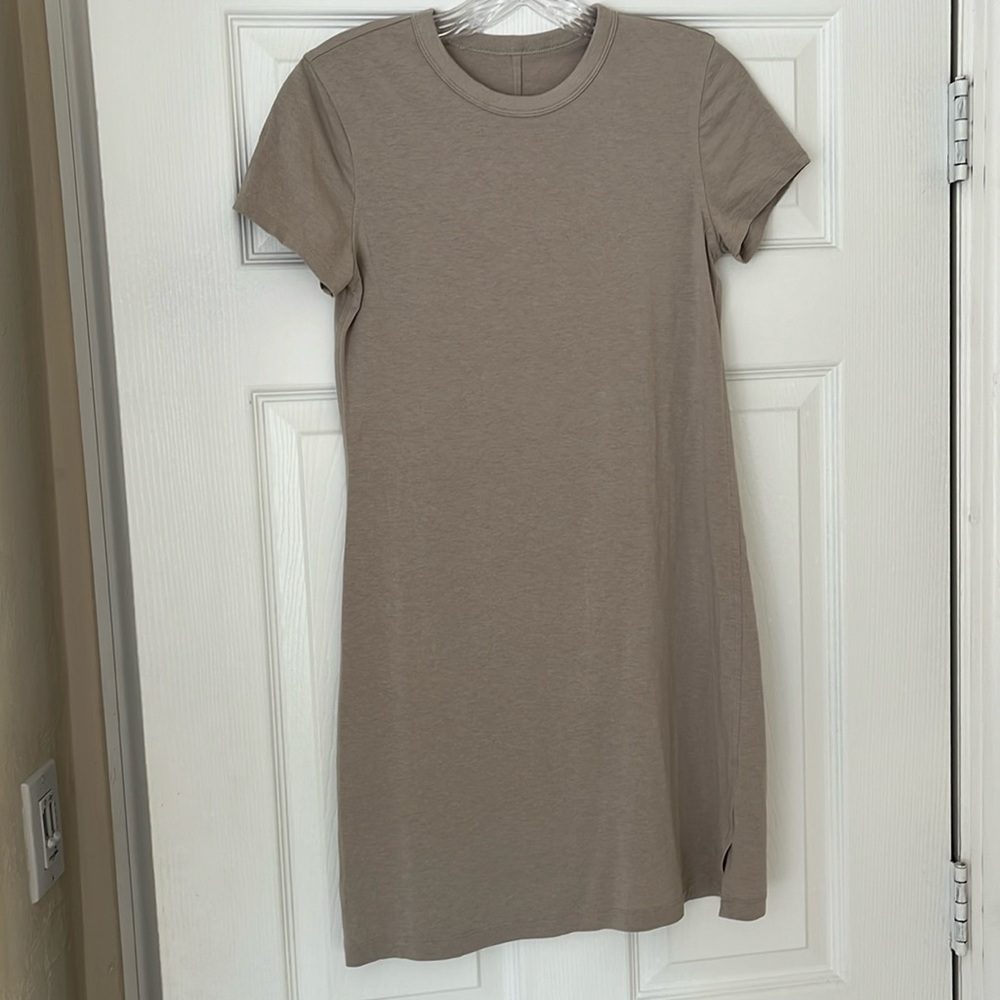 Lululemon classic fit cotton blend dress